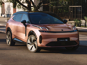 Lynk & Co Lynk & Co 08