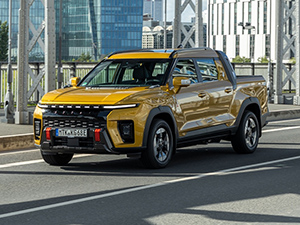 KG Mobility Torres EVT