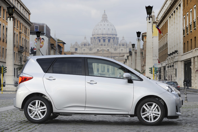 toyota verso s style #4