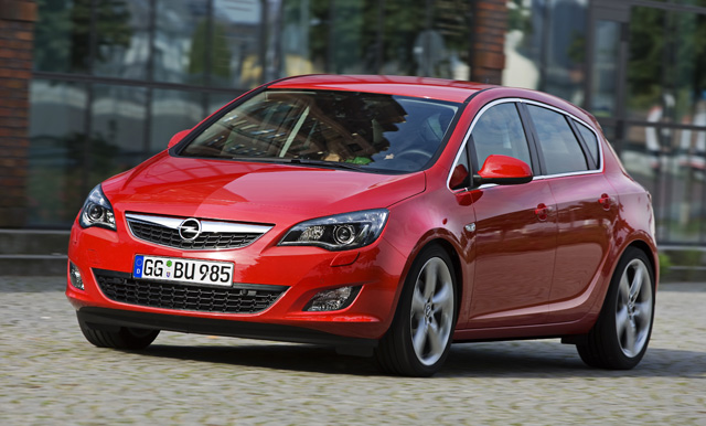 Opel Astra 5P